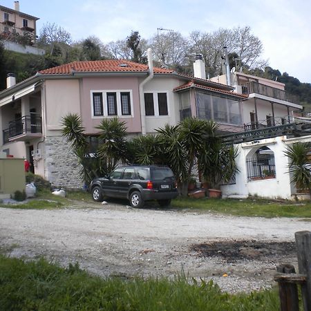 Ενοικιαζόμενα Δωμάτια "Pelion Plaza" Agios Ioannis  Ngoại thất bức ảnh